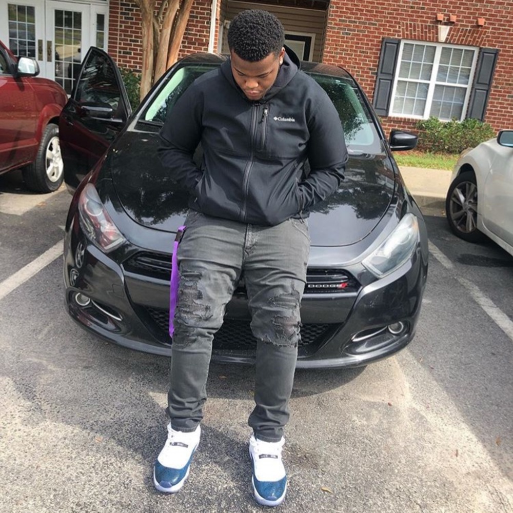 Meet your Posher, Aj